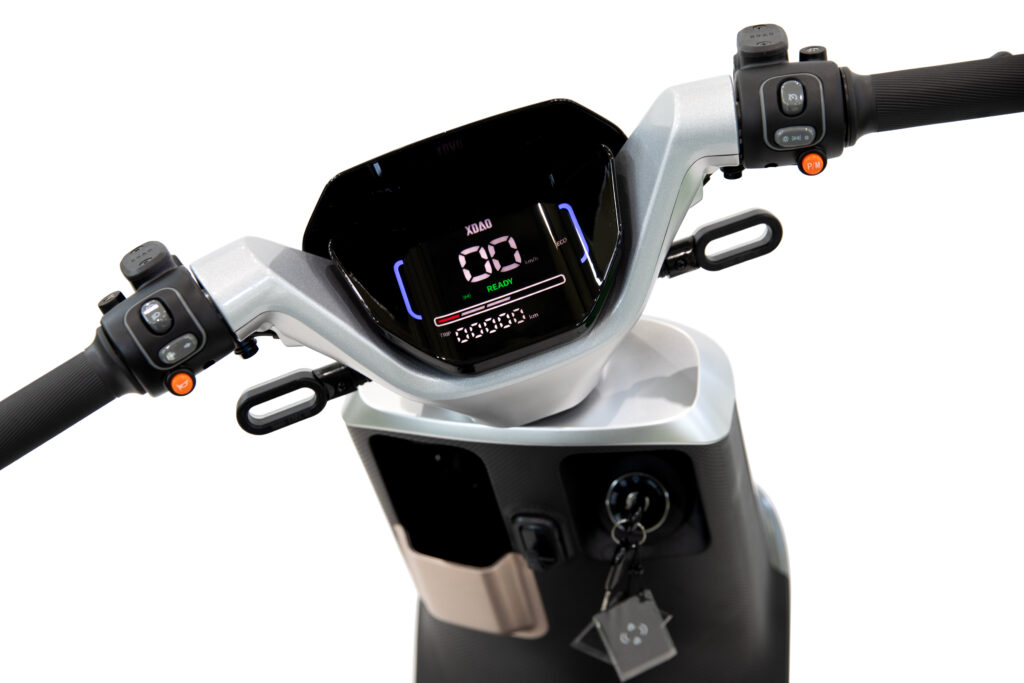 235149625_tkRs6S4x_630d08800308fc32af458e2bfe9a6bcce67f5780.jpg 이미지크게보기