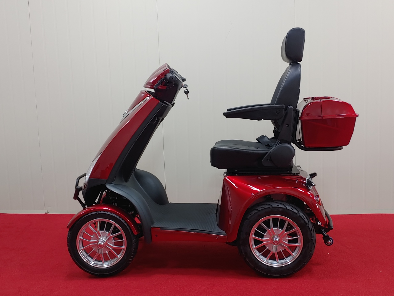 /user/m/motovelond/editor/2111/79ef546a6988da01b385a18899d4b048_1637052886_0369.jpg 이미지크게보기